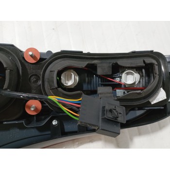 Recambio de piloto trasero izquierdo para bmw z4 roadster (e89) sdrive 23 i referencia OEM IAM LLH152  