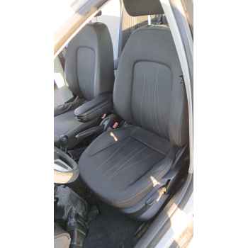 ASIENTO DELANTERO IZQUIERDO 