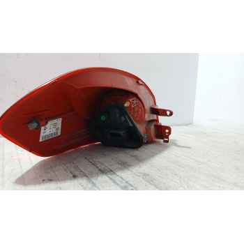 Recambio de piloto trasero derecho para renault clio iii grandtour (kr0/1_) 1.5 dci referencia OEM IAM 8200586844  