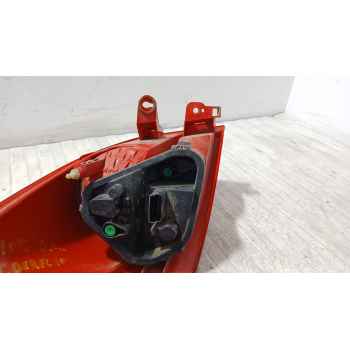 Recambio de piloto trasero derecho para renault clio iii grandtour (kr0/1_) 1.5 dci referencia OEM IAM 8200586844  
