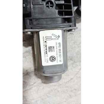 Recambio de motor elevalunas delantero derecho para seat ibiza iv (6j5, 6p1) 1.6 tdi referencia OEM IAM 6R0959801M  