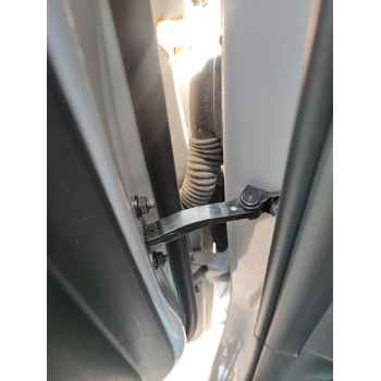 FRENO PUERTA DELANTERO IZQUIERDO 