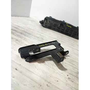 Recambio de soporte centralita para hyundai kona (os, ose, osi) 1.0 t-gdi hybrid 48v referencia OEM IAM   