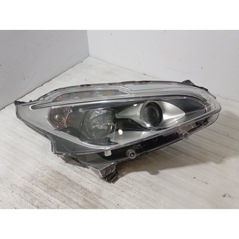 Recambio de faro derecho para peugeot 208 i (ca_, cc_) 1.2 gpl referencia OEM IAM 9810805880 90048532 
