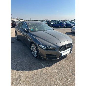 jaguar xe (x760) del año 2016