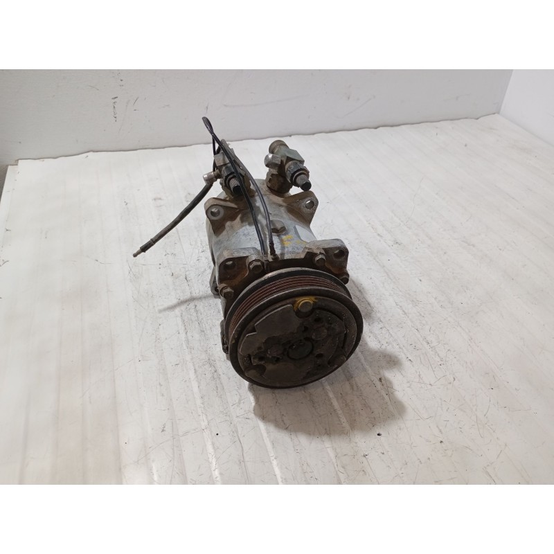 Recambio de compresor a/a para jeep cherokee (xj) 4.0 i referencia OEM IAM U508S94  