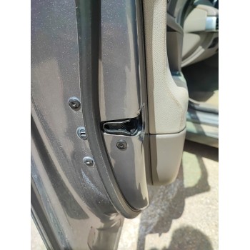 CERRADURA PUERTA DELANTERA IZQUIERDA 