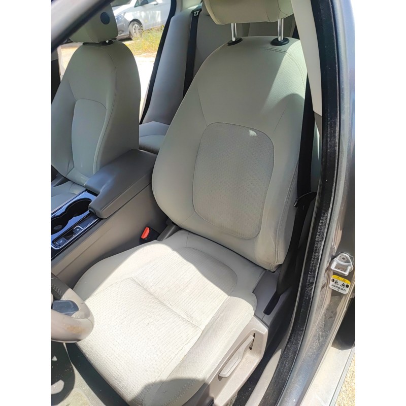 Recambio de asiento delantero izquierdo para jaguar xe (x760) 2.0 d referencia OEM IAM   