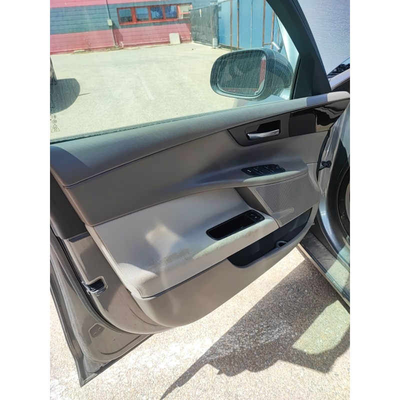 Recambio de guarnecido puerta delantera izquierda para jaguar xe (x760) 2.0 d referencia OEM IAM   