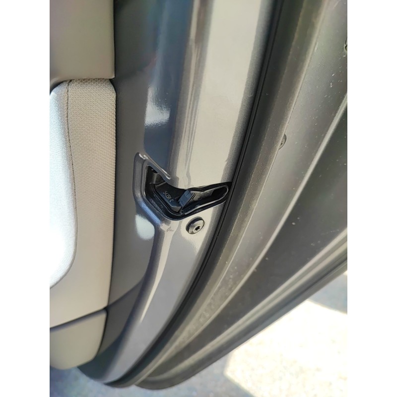 Recambio de cerradura puerta trasera derecha para jaguar xe (x760) 2.0 d referencia OEM IAM   