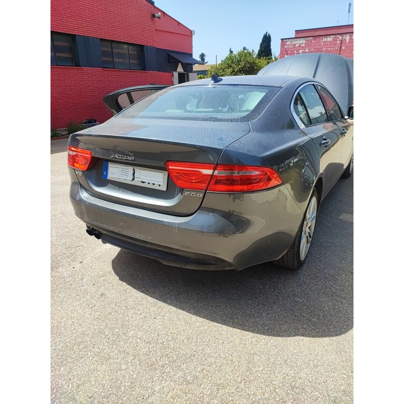 Recambio de paragolpes trasero para jaguar xe (x760) 2.0 d referencia OEM IAM   