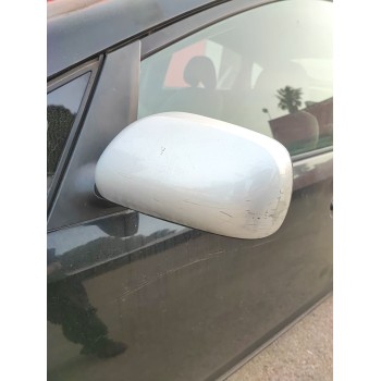 RETROVISOR IZQUIERDO 