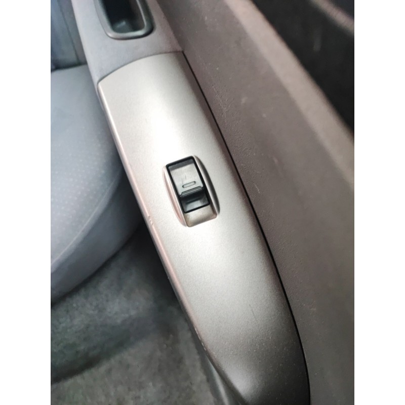 Recambio de mando elevalunas trasero izquierdo para toyota prius liftback (_w2_) 1.5 hybrid (nhw20_) referencia OEM IAM   
