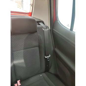 CINTURON SEGURIDAD TRASERO IZQUIERDO 