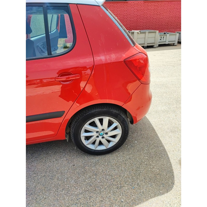 Recambio de mangueta trasera izquierda para skoda fabia ii (542) 1.2 12v referencia OEM IAM   