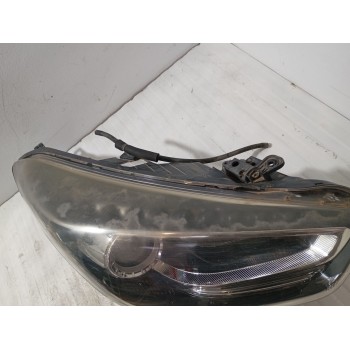 Recambio de faro derecho para hyundai i40 i cw (vf) 2.0 gdi referencia OEM IAM 92102-3ZXXX  