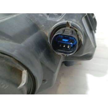 Recambio de faro derecho para hyundai i40 i cw (vf) 2.0 gdi referencia OEM IAM 92102-3ZXXX  