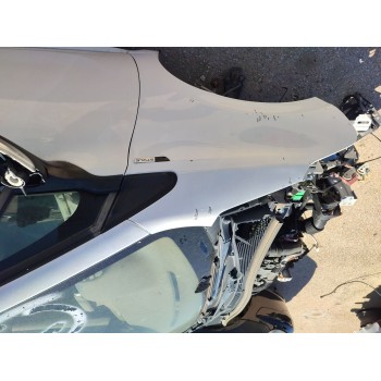 Recambio de aleta delantera izquierda para peugeot 208 i (ca_, cc_) 1.4 hdi referencia OEM IAM   