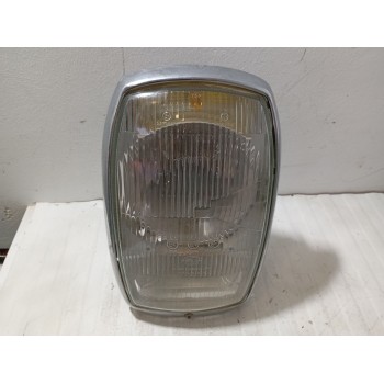 Recambio de faro derecho para mercedes-benz /8 (w115) 200 referencia OEM IAM 026101055 K8239 