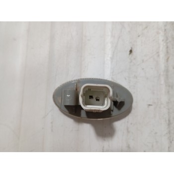 Recambio de piloto lateral derecho para peugeot 307 (3a/c) 2.0 hdi 90 referencia OEM IAM WY5W3311  