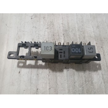 Recambio de caja reles / fusibles para audi a3 (8l1) 1.9 tdi referencia OEM IAM 8L0941822 8960810000 