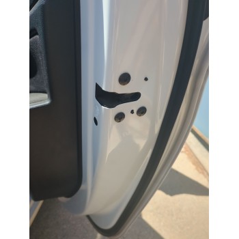 CERRADURA PUERTA TRASERA DERECHA 