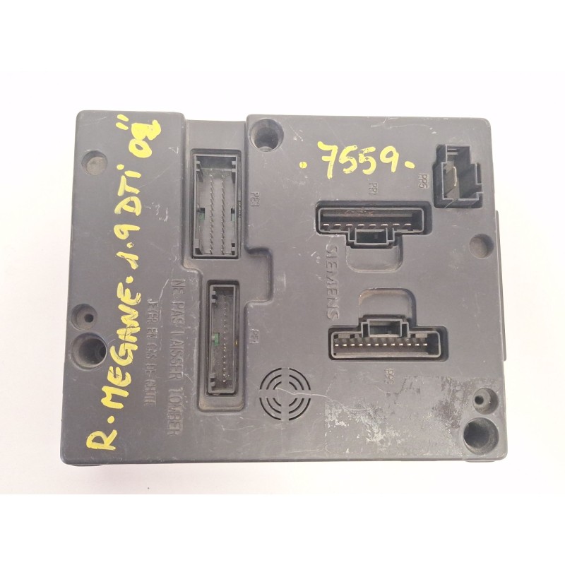 Recambio de caja reles / fusibles para renault megane i (ba0/1_) 1.9 dti (ba1u) referencia OEM IAM 8200029340B  