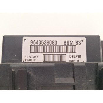 Recambio de caja reles / fusibles para citroën xsara (n1) 1.9 d referencia OEM IAM 9643538080  