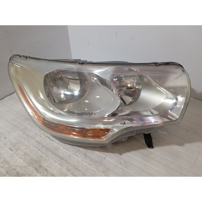 Recambio de faro derecho para citroën c4 ii (nc_) 1.6 hdi 115 referencia OEM IAM 46420748  