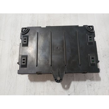Recambio de caja reles / fusibles para peugeot 407 (6d_) 2.0 hdi (6drhha) referencia OEM IAM S120017003I / 9656148080 / BSCA0200