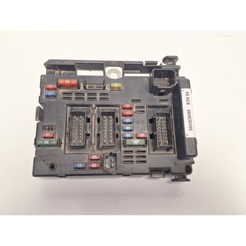 Recambio de caja reles / fusibles para peugeot 307 (3a/c) 1.6 16v referencia OEM IAM 9644038680  