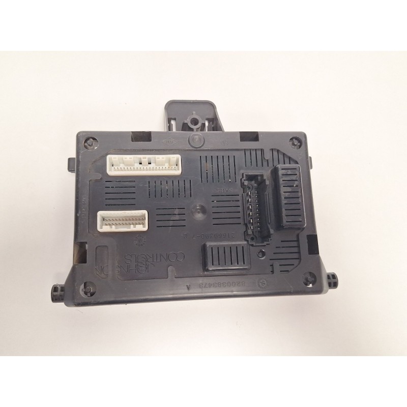 Recambio de caja reles / fusibles para renault clio iii (br0/1, cr0/1) 1.5 dci referencia OEM IAM 8200652285  
