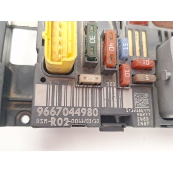 Recambio de caja reles / fusibles para peugeot 407 (6d_) 1.6 hdi 110 (6d9hzc, 6d9hyc) referencia OEM IAM 9667044980  