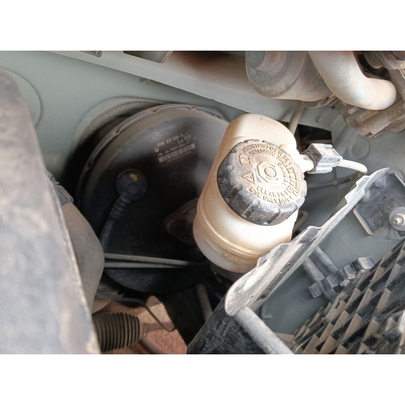 Recambio de bomba freno para renault twingo ii (cn0_) 1.2 16v referencia OEM IAM   