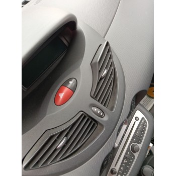 Recambio de boton cierre centralizado para renault twingo ii (cn0_) 1.2 16v referencia OEM IAM   