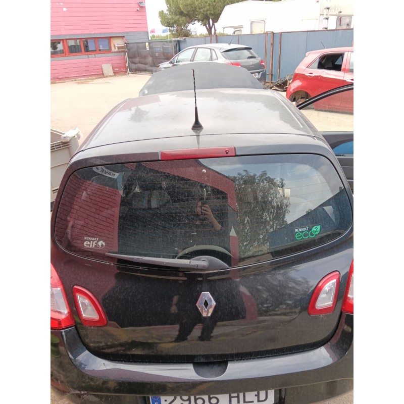 Recambio de porton trasero para renault twingo ii (cn0_) 1.2 16v referencia OEM IAM   