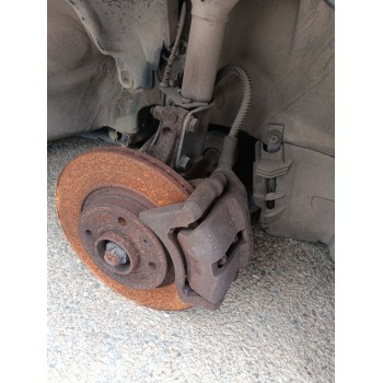 Recambio de mangueta delantera derecha para renault twingo ii (cn0_) 1.2 16v referencia OEM IAM   