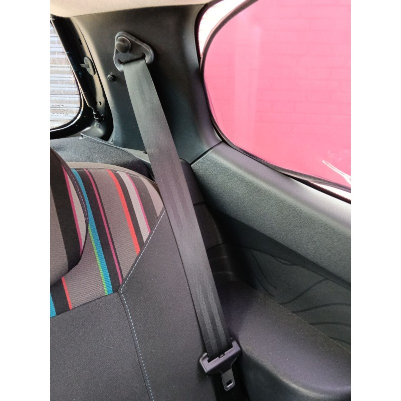 Recambio de cinturon seguridad trasero izquierdo para renault twingo ii (cn0_) 1.2 16v referencia OEM IAM   