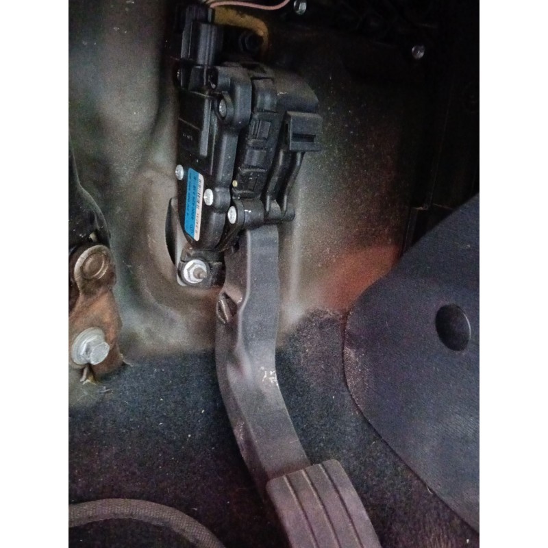 Recambio de pedal acelerador para renault twingo ii (cn0_) 1.2 16v referencia OEM IAM   
