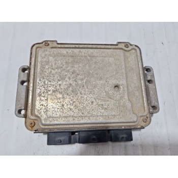 Recambio de centralita motor uce para renault master ii furgoneta (fd) 1.9 dti referencia OEM IAM 0281011148  