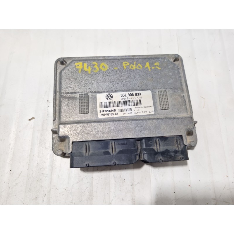 Recambio de centralita motor uce para volkswagen polo iv (9n_, 9a_) 1.2 referencia OEM IAM 5WP4016304  