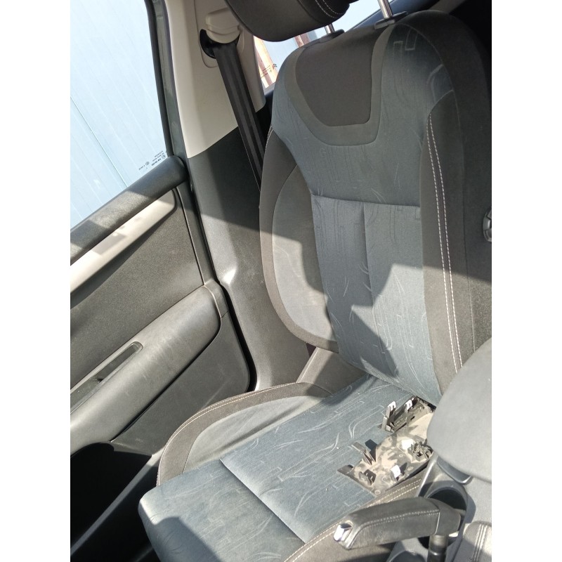 Recambio de asiento delantero derecho para citroën c4 ii (nc_) 1.6 vti 120 referencia OEM IAM   