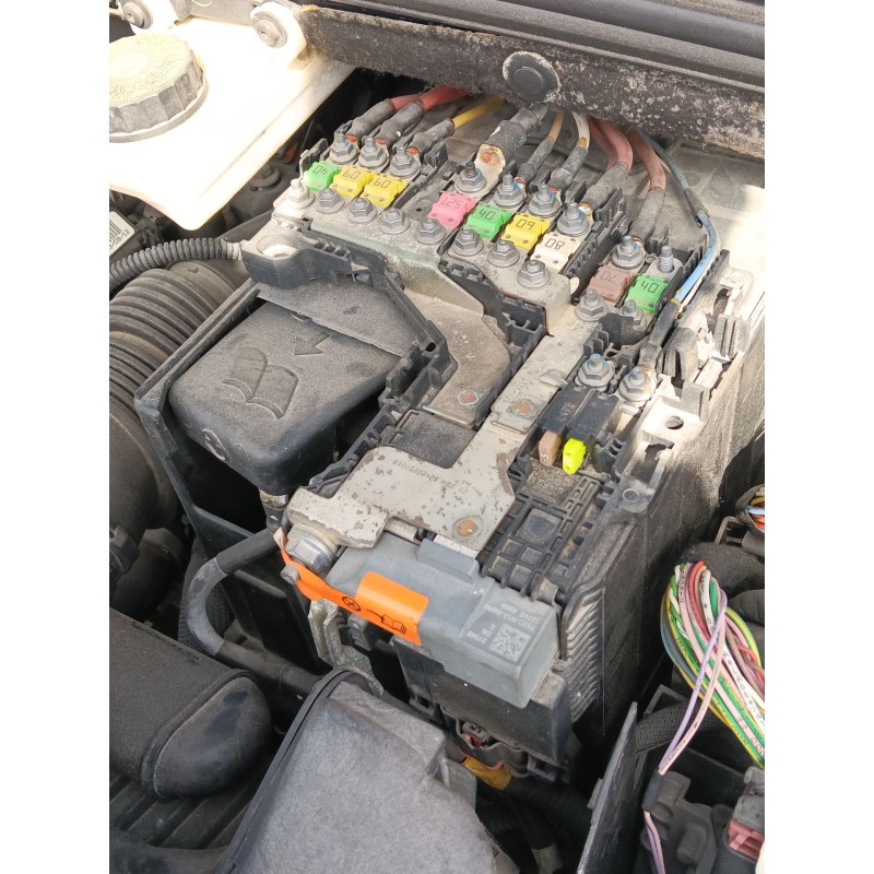 Recambio de caja reles / fusibles para citroën c4 ii (nc_) 1.6 vti 120 referencia OEM IAM   