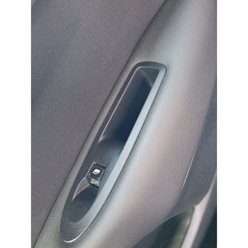 Recambio de mando elevalunas trasero derecho para citroën c4 ii (nc_) 1.6 vti 120 referencia OEM IAM   