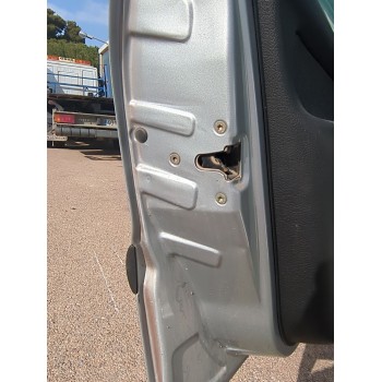 CERRADURA PUERTA DELANTERA IZQUIERDA 