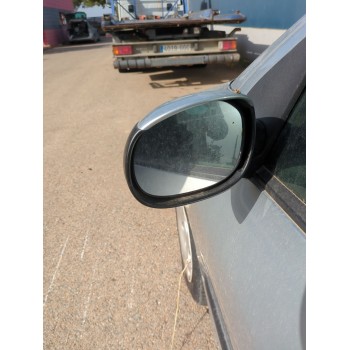 RETROVISOR IZQUIERDO 