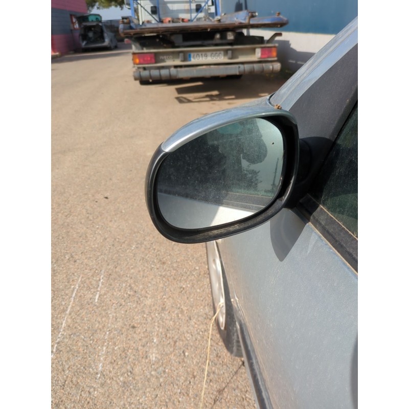 Recambio de retrovisor izquierdo para peugeot 206 hatchback (2a/c) 1.4 i referencia OEM IAM   