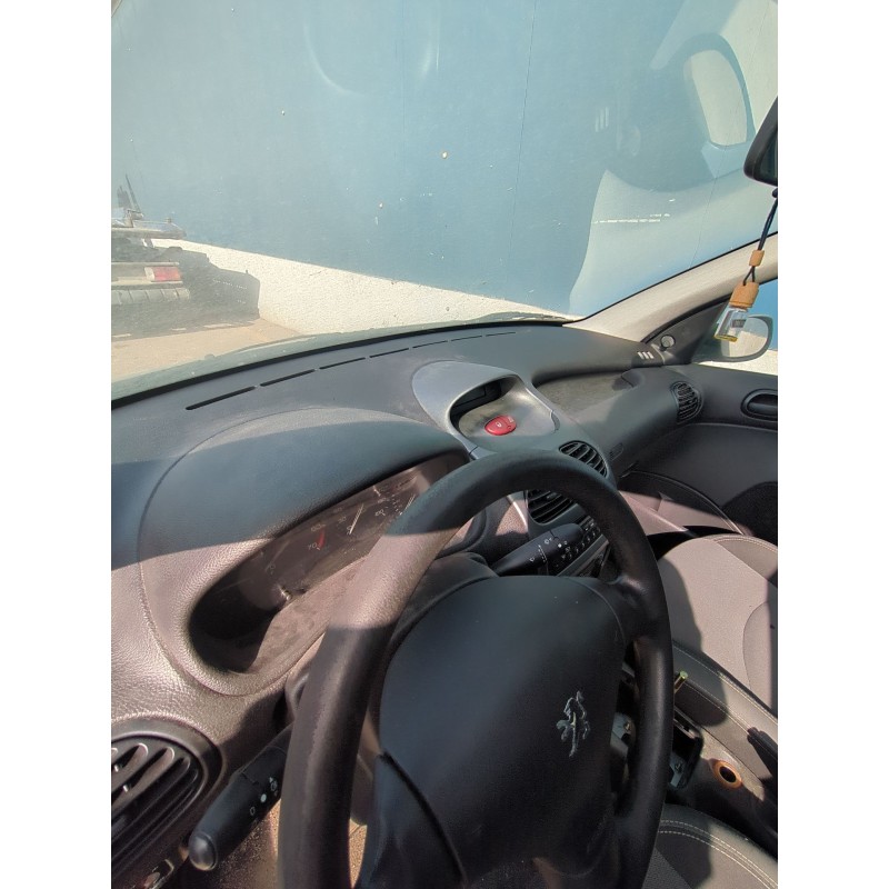 Recambio de salpicadero para peugeot 206 hatchback (2a/c) 1.4 i referencia OEM IAM   