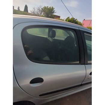 Recambio de puerta trasera derecha para peugeot 206 hatchback (2a/c) 1.4 i referencia OEM IAM   