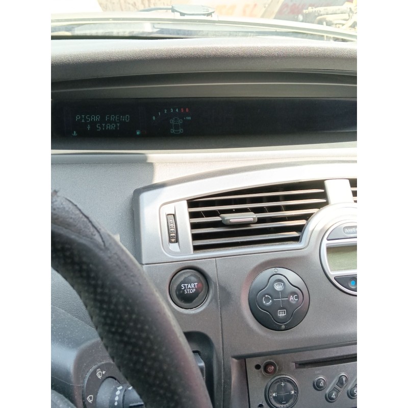 Recambio de pantalla multifuncion para renault scénic ii (jm0/1_) 1.5 dci (jm1e, jm16) referencia OEM IAM   